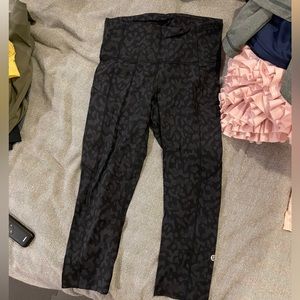 Cheetah capri lululemon legging